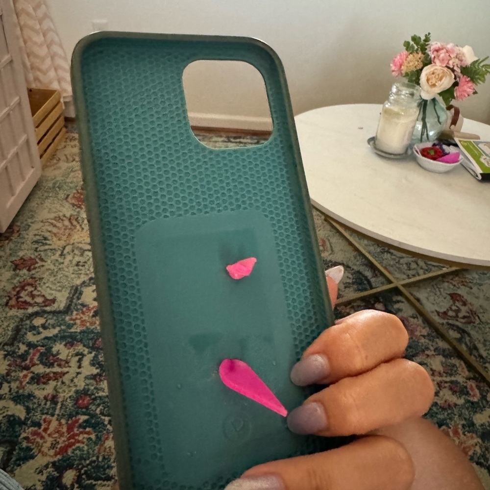 Loopy Case - Picture 2 of 2